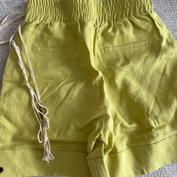 $15 ADD ON NWOT Sz. XS LINEN Shorts APPLE GREEN - Picture 4 of 7